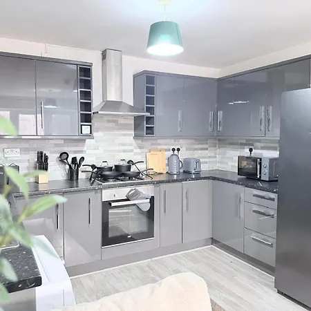 Homestay Welcoming Near Shopping And Centres *
