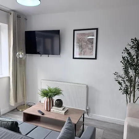 Welcoming Near Shopping And Centres Homestay *